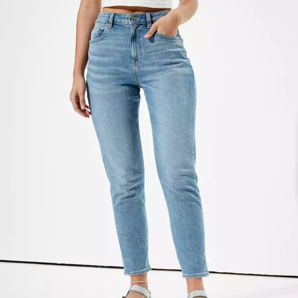 American Eagle Stretch Mom Jeans AE Size 6